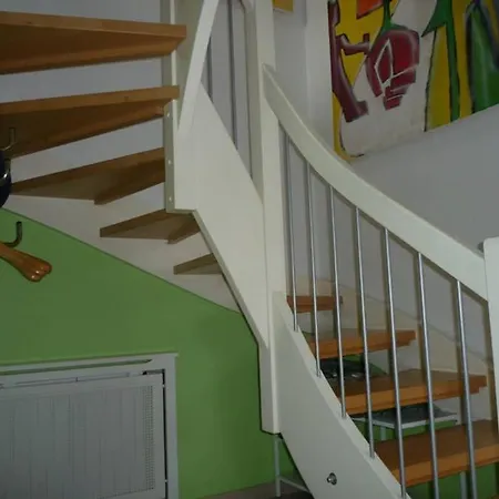 Dom wakacyjny Gaestehaus Im Park Berlin