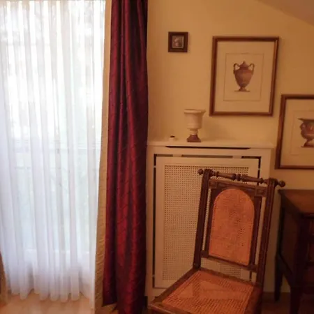 Dom wakacyjny Gaestehaus Im Park